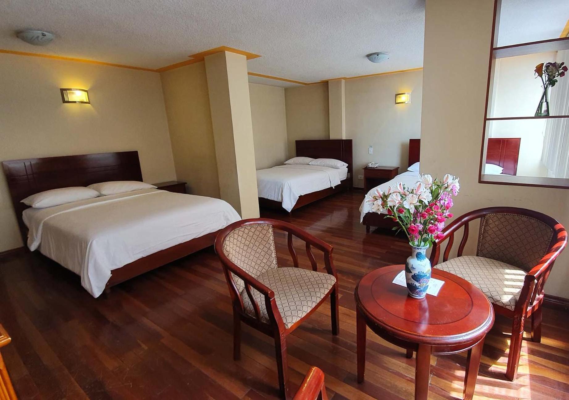 Hotel Lottus Кито Номер фото