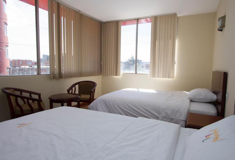 Hotel Lottus Кито Экстерьер фото